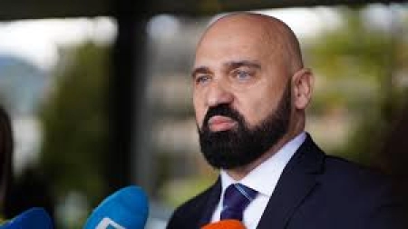 Podignuta optužnica protiv federalnog ministra Rame Isaka